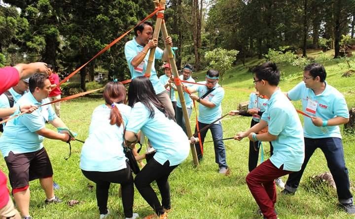 Kegiatan Outing Perusahaan Perkuat Kekompakan Tim